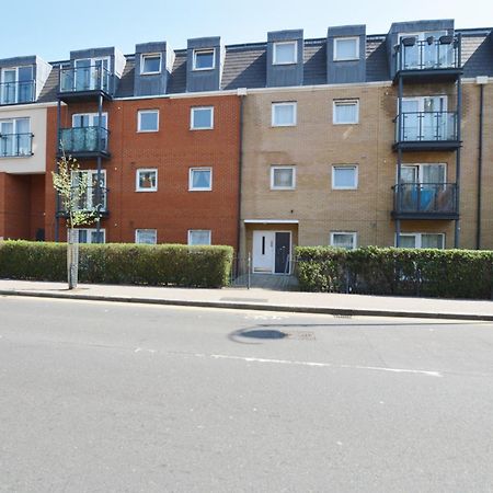 Spacious London Apartment 5 Min Walk To Leytonstone Underground Station And 5 Stops To Zone 1 Екстер'єр фото