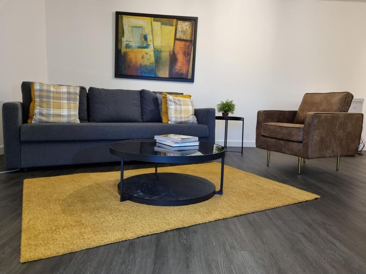 Spacious London Apartment 5 Min Walk To Leytonstone Underground Station And 5 Stops To Zone 1 Екстер'єр фото